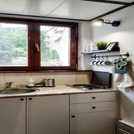 - Zen Apartment *